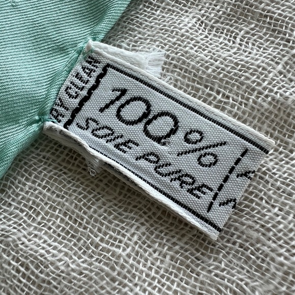 SOLD! CELINE Silk Bandana Scarf β Gold Medallion Chain Print 26β Square β Italy - Picture 5 of 13